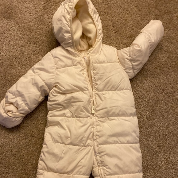 GAP Factory Other - Gap baby snowsuit